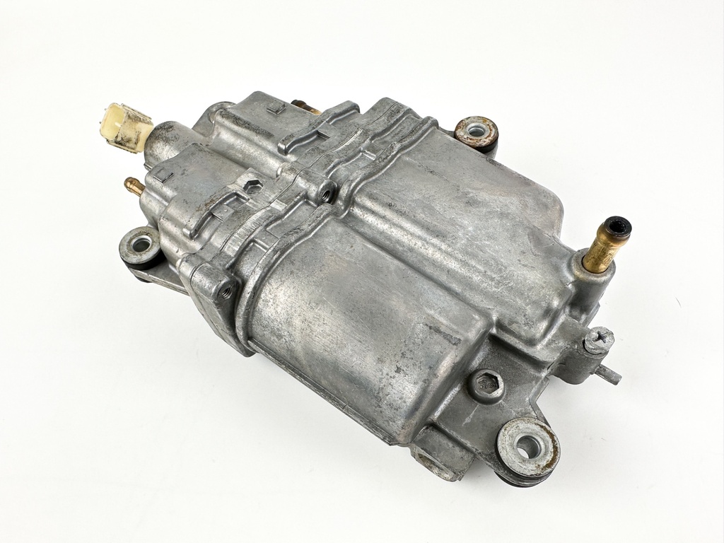 Suzuki DF 90 100 115 140 HP Outboard VST Fuel Vapor Separator 15600-90J00