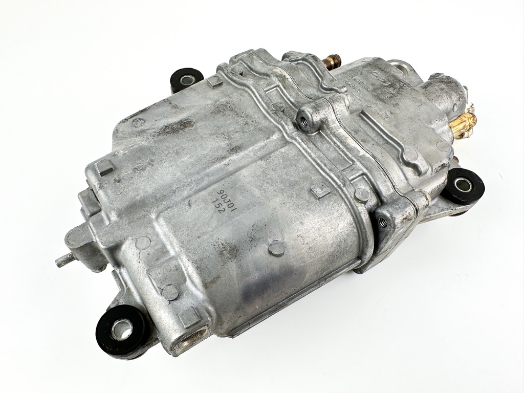 Suzuki DF 90 100 115 140 HP Outboard VST Fuel Vapor Separator 15600-90J00