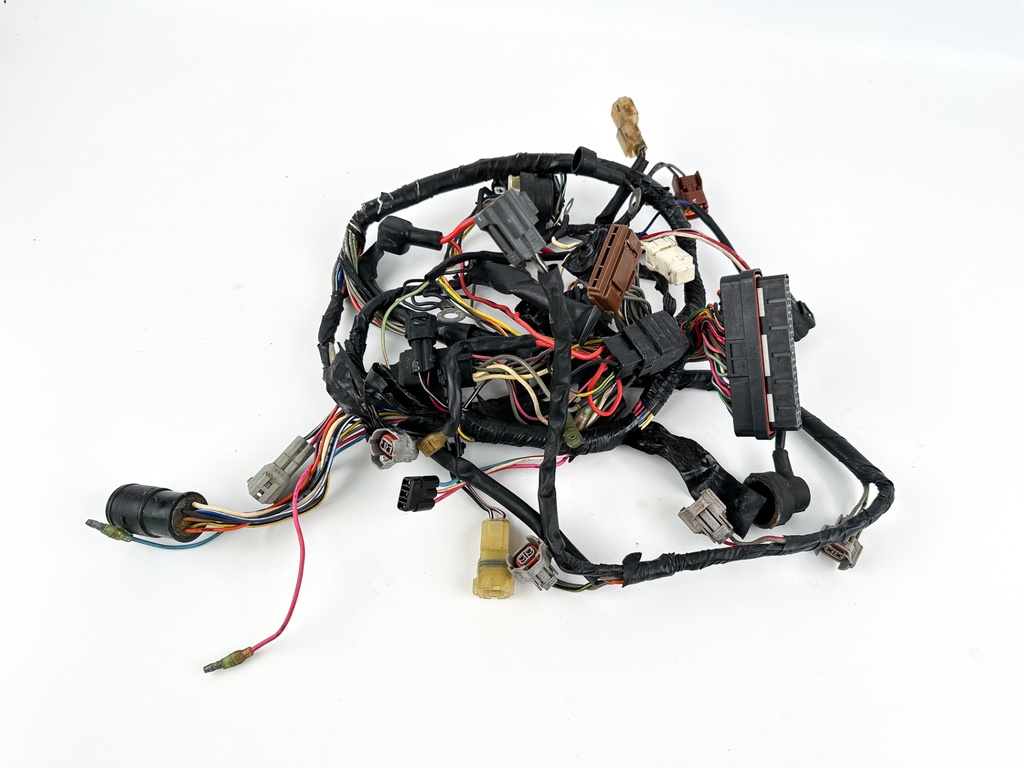 2002 Suzuki 140 HP 4 Stroke Outboard Engine Wire Harness 36610-90J00 OEM