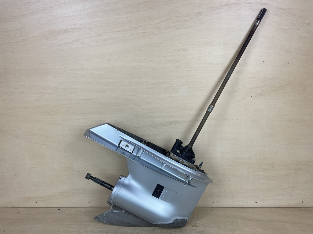 Honda BF200 BF225 200HP 225HP Lower Unit Gear Case 30" Shaft Counter Rotation