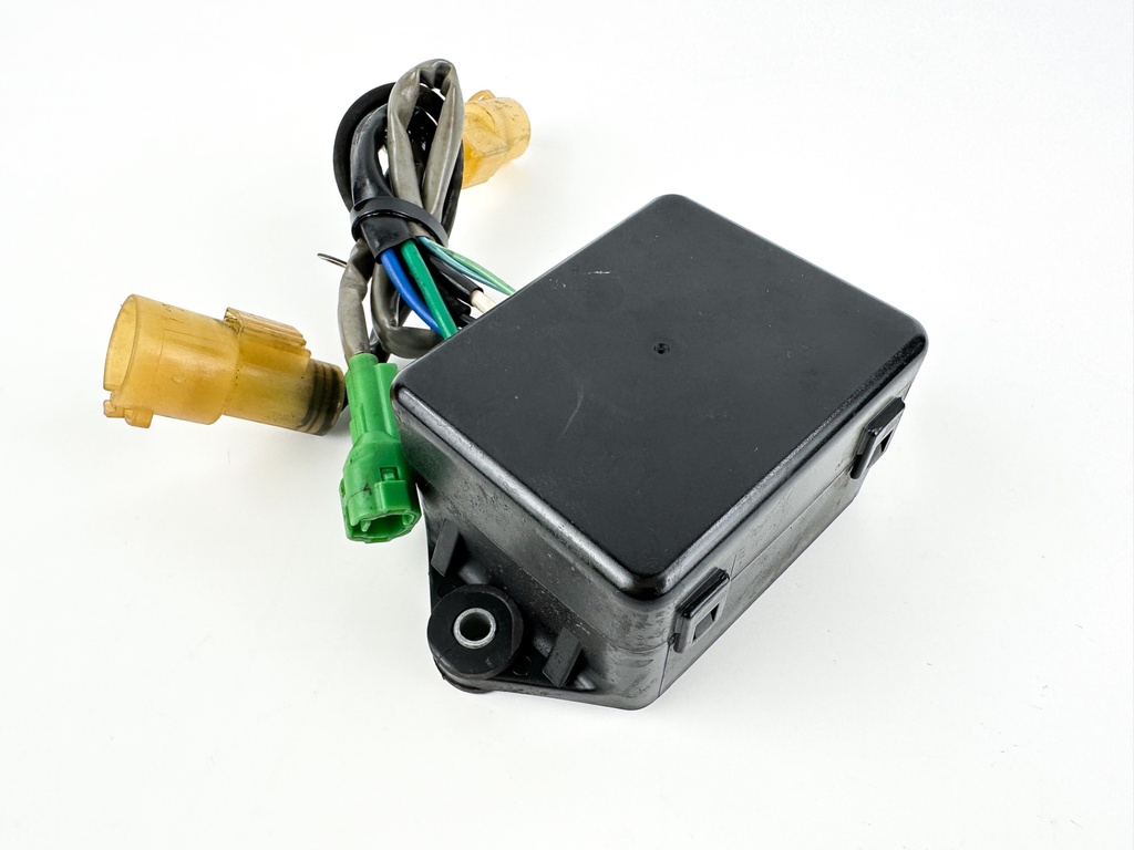 2001 Honda 130 HP 4 Stroke Outboard Trim Tilt Relay 38550-ZW5-003 OEM
