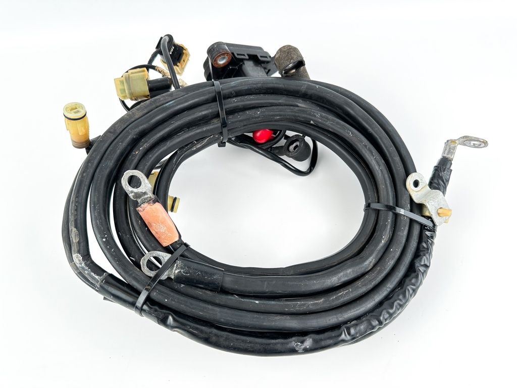 2001 Honda 130 HP 4 Stroke Outboard Battery Cables 32410-ZW5-000 OEM
