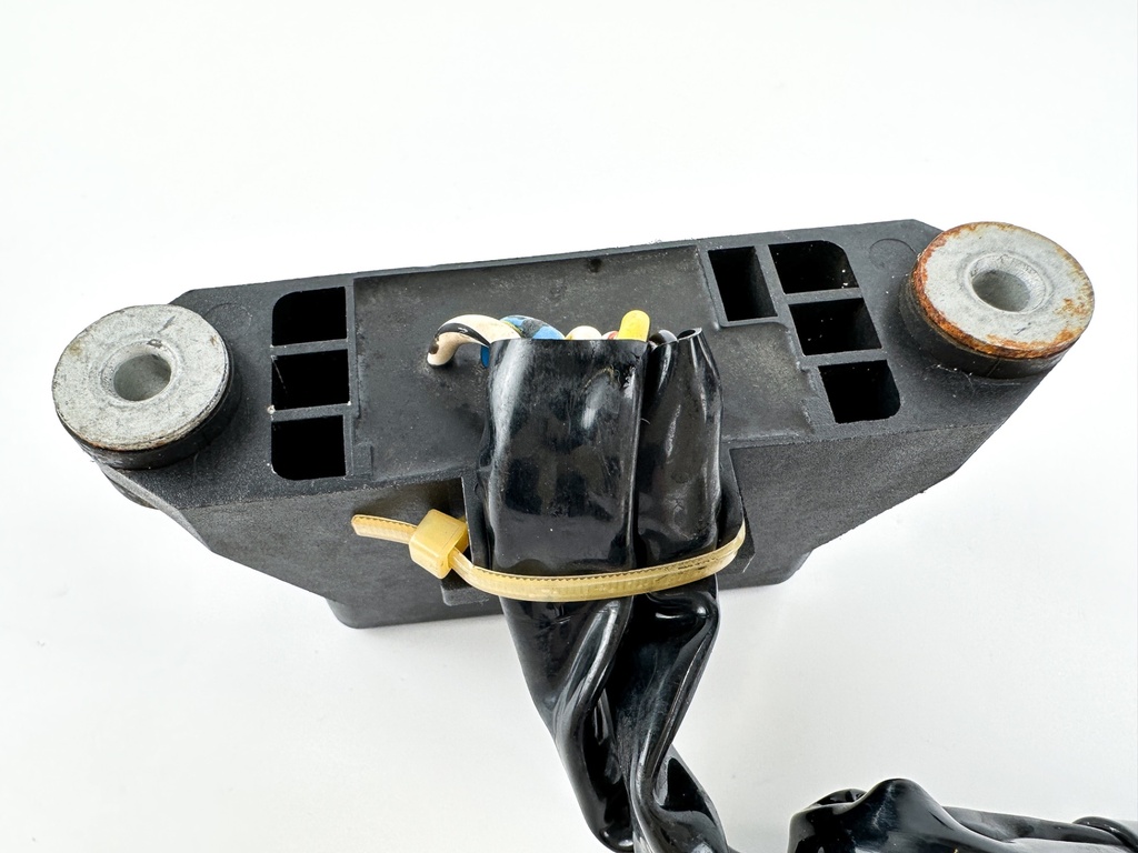 2001 Honda 130 HP 4 Stroke Outboard Main Relay 06380-ZW5-000 OEM