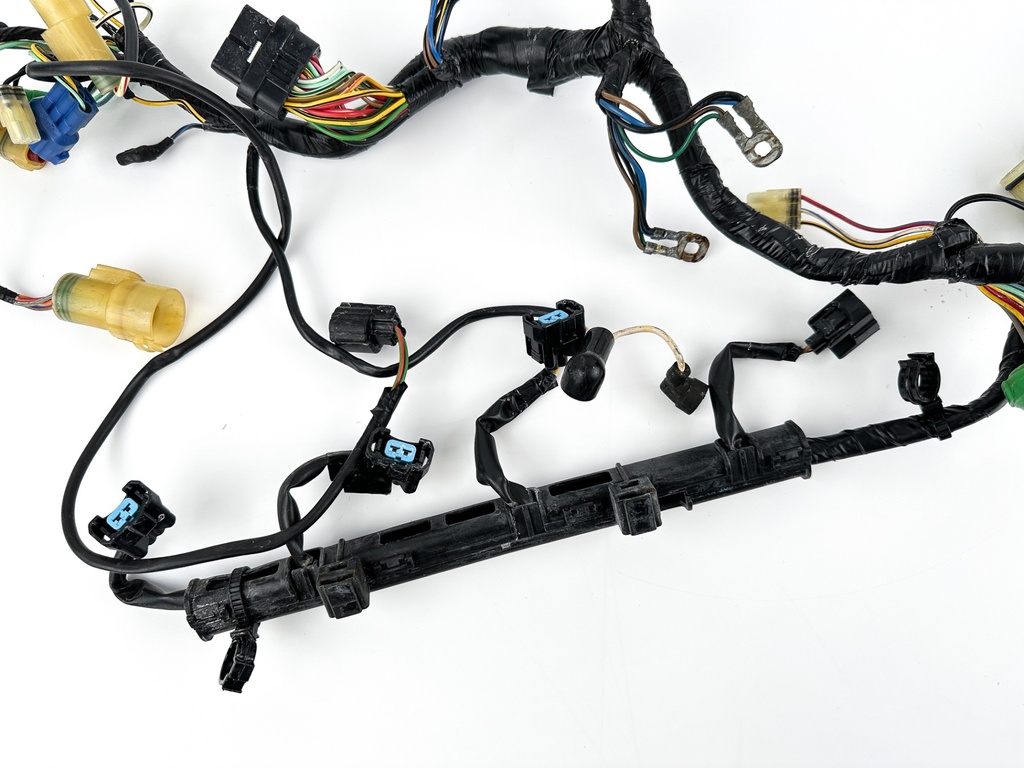2001 Honda 130 HP 4 Stroke Outboard Engine Wire Harness 32520-ZW5-000 OEM