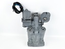 2001 Honda 130 HP 4 Stroke Outboard Power Trim Tilt Unit 56000-ZW1-708 OEM