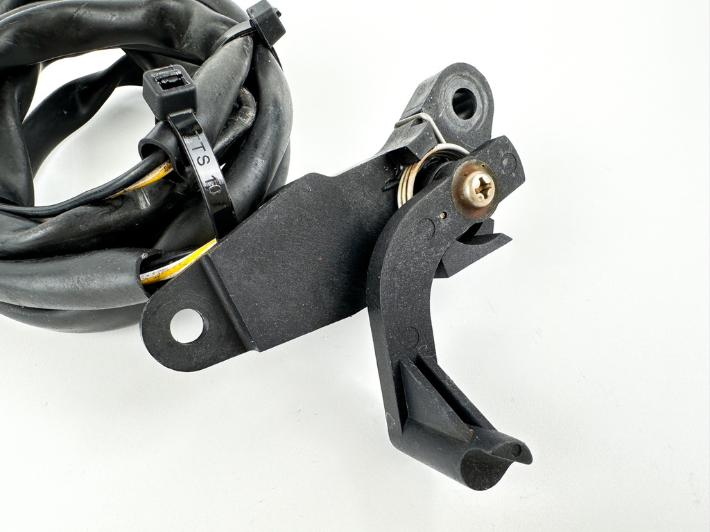 2004 Suzuki 115 HP 4 Stroke Outboard Trim Sender Unit Sensor 34801-99E01 OEM