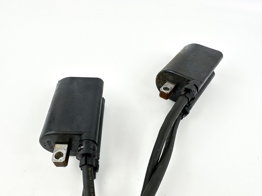 2004 Suzuki 115 HP 4 Stroke Outboard Ignition Coil Set 33410-90J00 OEM