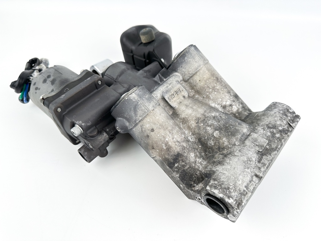 Honda 115 135 150 HP Power Trim Tilt Unit OEM 56000-ZY6-063 Fits BF135 BF150
