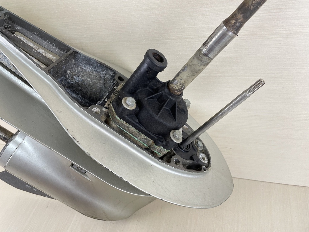 1999 - 2006 Honda 115 130HP 25" XL Lower Unit Gear Case Assembly Standard Rotation