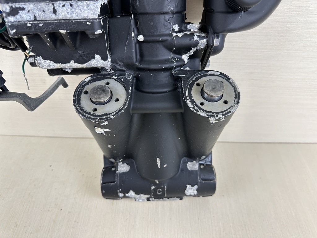 OMC Johnson Evinrude Hydraulic Power Trim And Tilt Assembly 60HP - 300HP