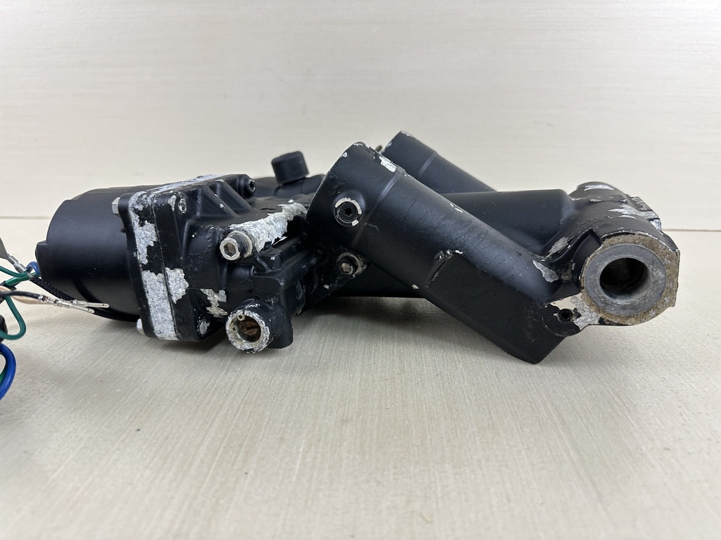 OMC Johnson Evinrude Hydraulic Power Trim And Tilt Assembly 60HP - 300HP