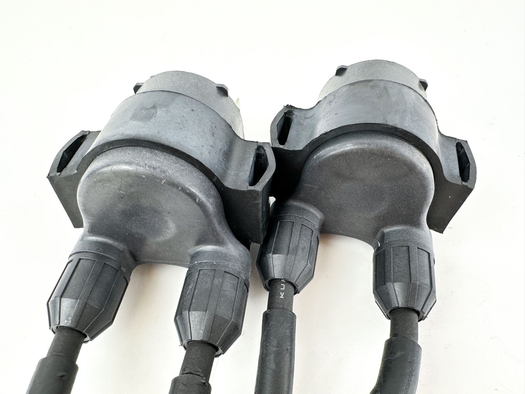 2005 Honda 75 HP 4 Stroke Outboard Ignition Coil Set 30500-ZW1-505 OEM