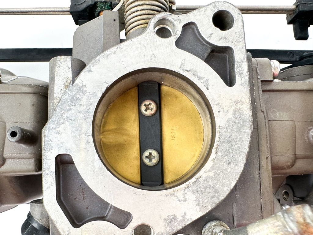 1997 Honda 90 HP 4 Stroke Outboard Carburetor Set 16101-ZW1-G02 OEM