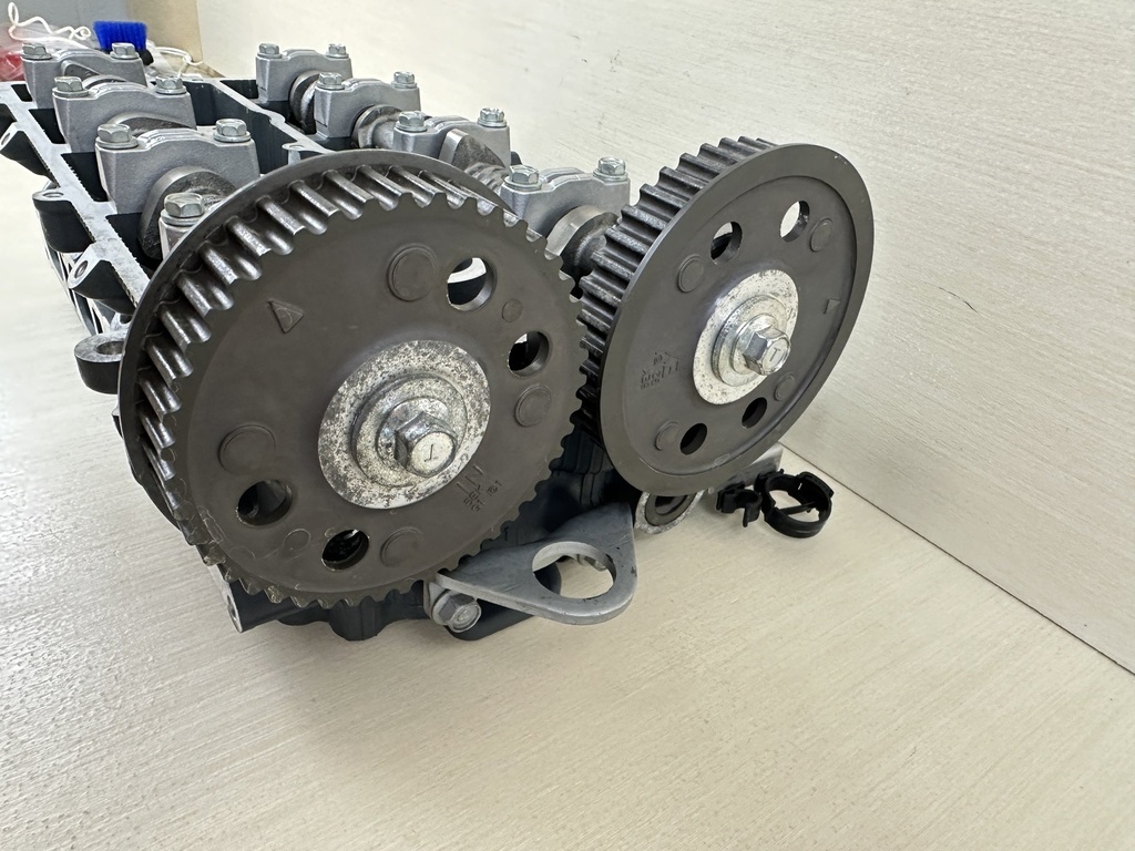 2015 Yamaha 115HP 4 Stroke Outboard Cylinder Head Complete 6EK-W009A-00-9S