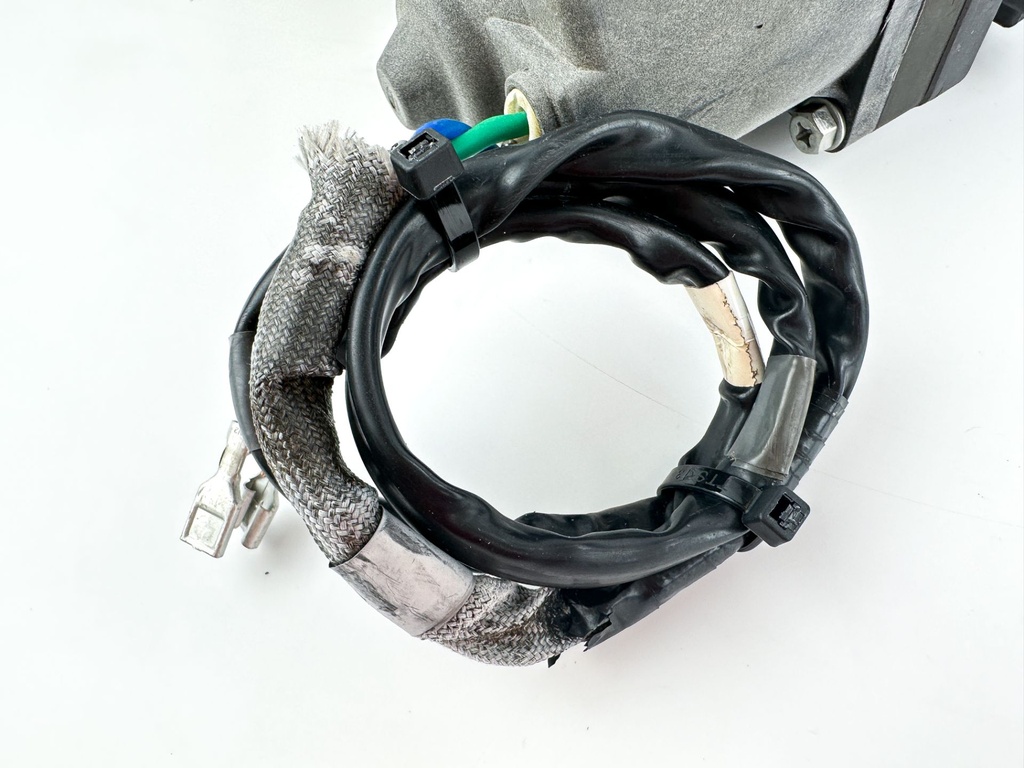 Honda BF 115 130 150 175 200 HP 4 Stroke Outboard Power Trim Tilt Unit 56000-ZY3-063 OEM