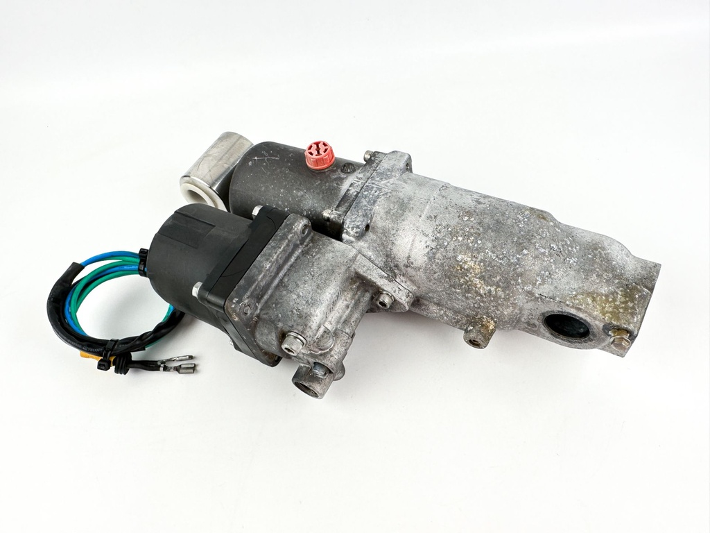 Johnson Evinrude Suzuki DF 70 90 115 HP Outboard Engine Tilt Trim Unit Assembly