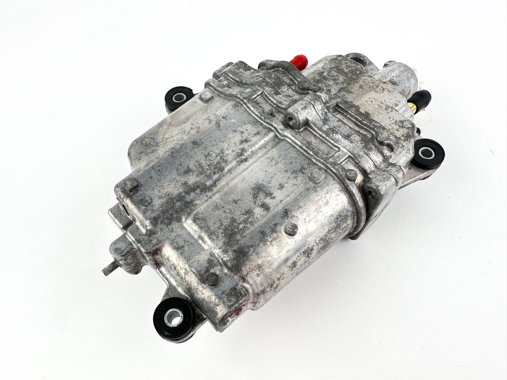 2008 Suzuki 115 HP 4 Stroke Outboard Vapor Separator Tank VST 15600-90J00 OEM