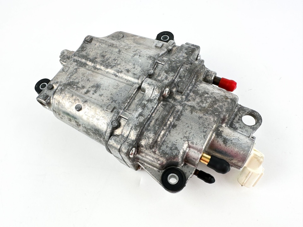 2008 Suzuki 115 HP 4 Stroke Outboard Vapor Separator Tank VST 15600-90J00 OEM