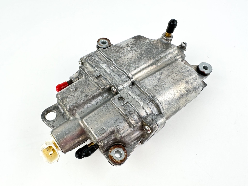 2008 Suzuki 115 HP 4 Stroke Outboard Vapor Separator Tank VST 15600-90J00 OEM