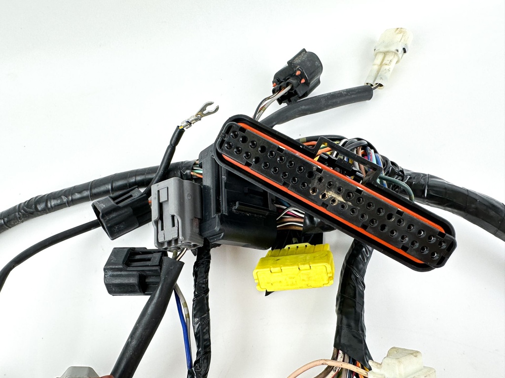 2008 Suzuki 115 HP 4 Stroke Outboard Engine Wire Harness 36610-90J80 OEM