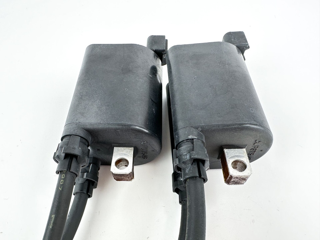 2008 Suzuki 115 HP 4 Stroke Outboard Ignition Coil Set 33410-90J00 OEM