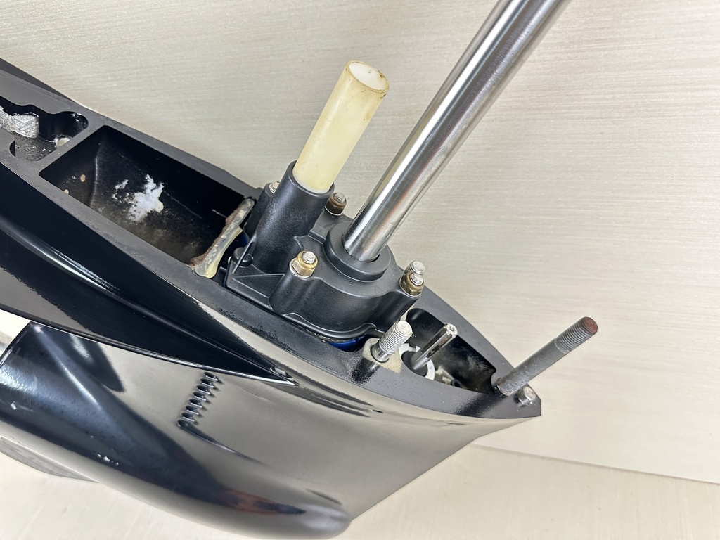 Mercury 135 150 175 HP 2 Stroke EFI DFI 1.87:1 25" XL Lower Unit Gear Case RH 144 Hours