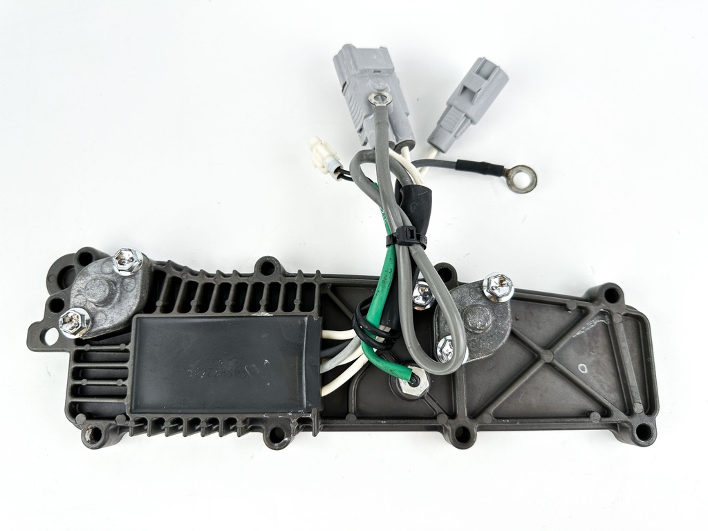 2018 Suzuki 115 HP 4 Stroke Outboard Rectifier & Regulator 32800-92J00 OEM