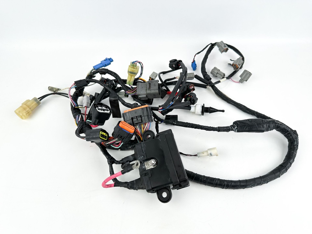 2018 Suzuki 115 HP 4 Stroke Outboard Engine Wire Harness 36610-92J22 OEM