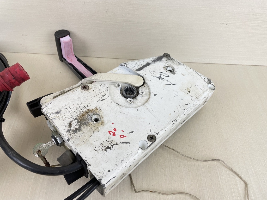 Johnson Evinrude Side Mount Binnacle Control Box 8 Pin Red Plug