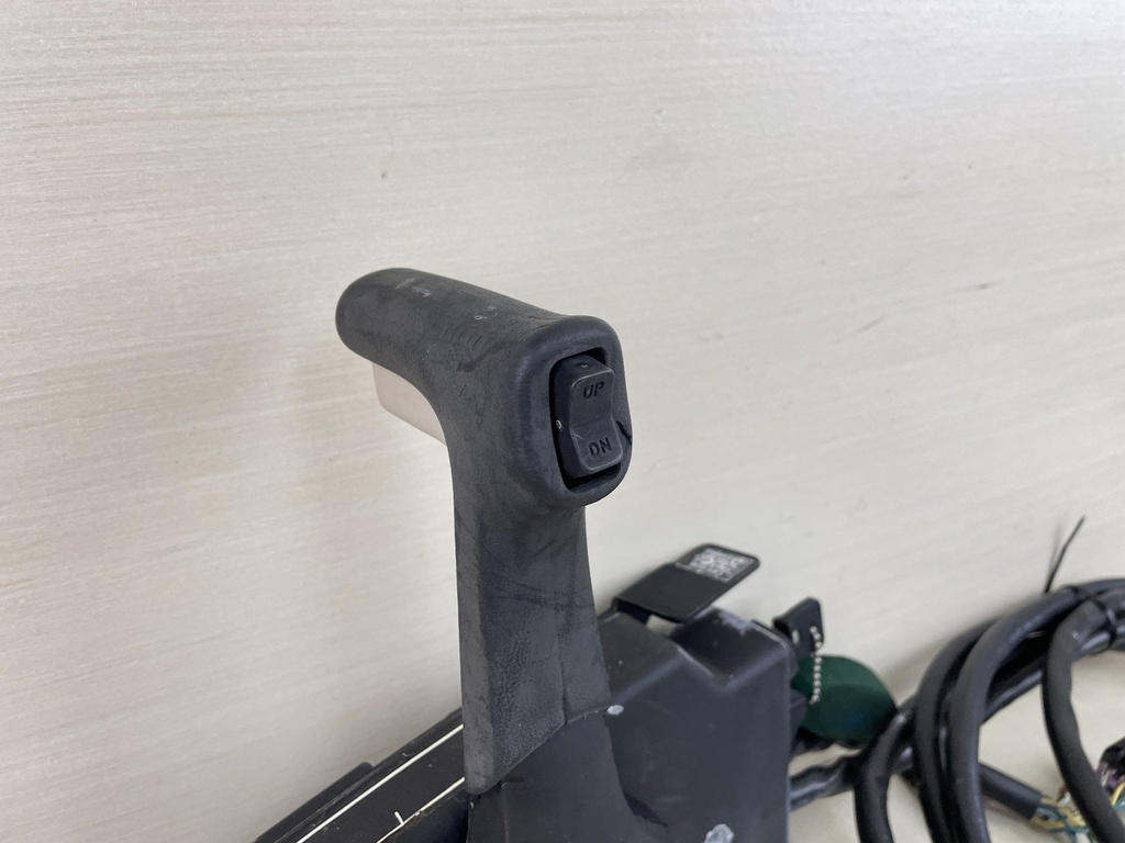 Mercury Marine 14 Pin Side Mount Remote Control Box 881170A13