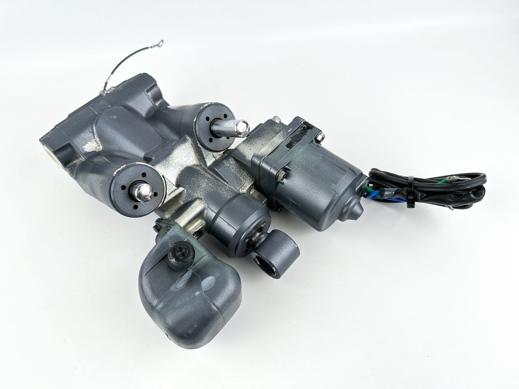 Yamaha 150HP Outboard Engine Power Trim & Tilt Unit Assembly - Tested