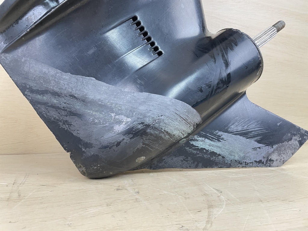 Mercury Verado L6 25" XL Shaft Lower Unit Gear Case Standard Rotation 880686T14 - Parts