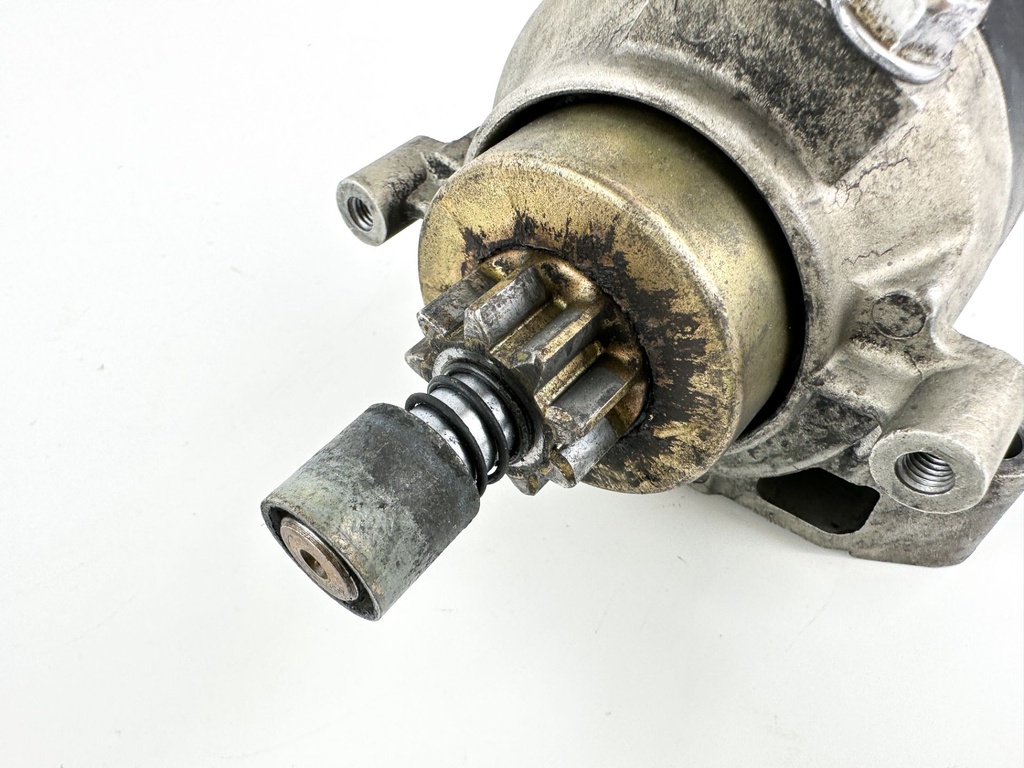 1996 Honda 40 HP 4 Stroke Outboard Starter Motor 31200-ZV5-013 OEM