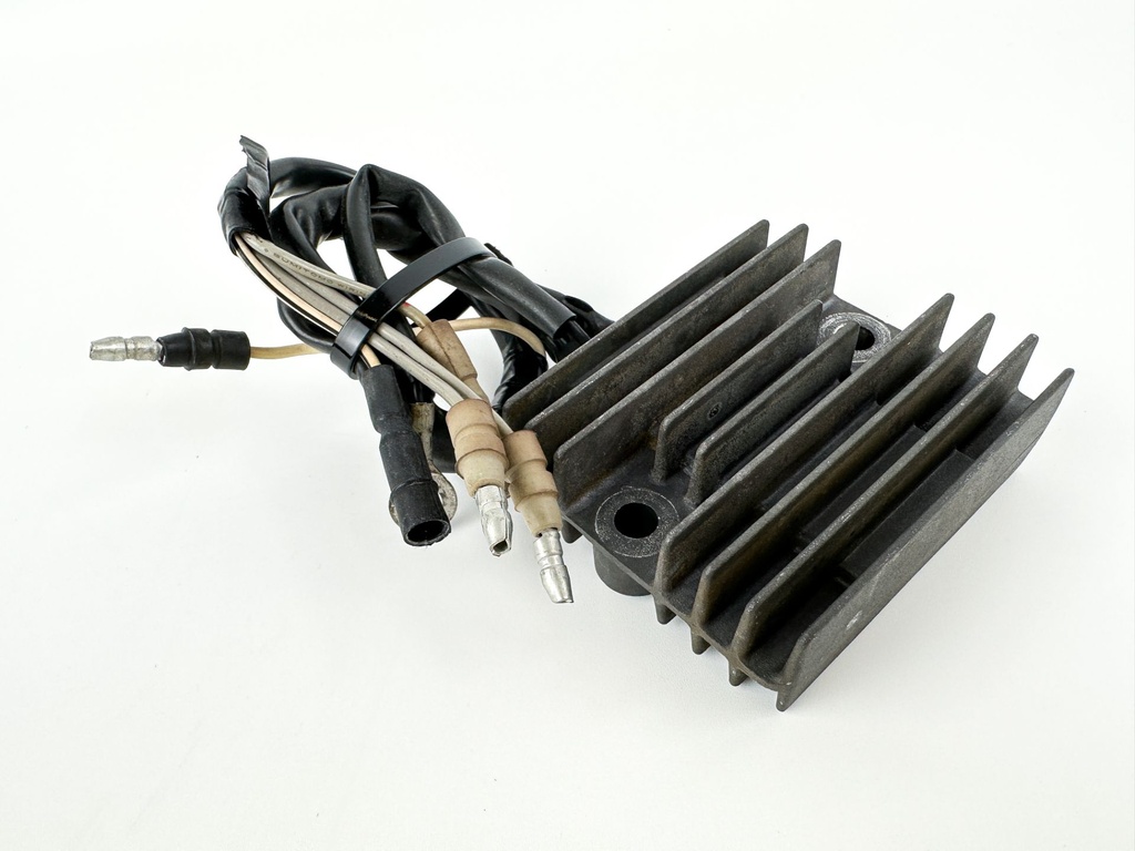 1997-2006 Honda 40 50 HP 4 Stroke Outboard Rectifier Assembly 31600-ZV5-003