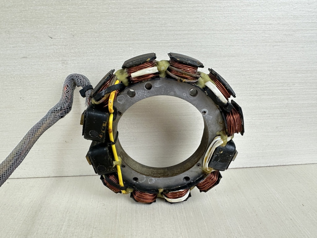 Johnson Evinrude 90 - 115 HP Outboard 2 Stroke Stator Assembly 0584849 0763760