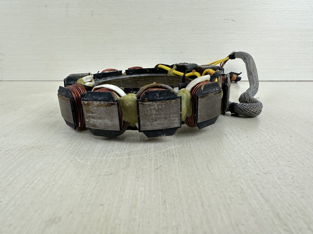 Johnson Evinrude 90 - 115 HP Outboard 2 Stroke Stator Assembly 0584849 0763760