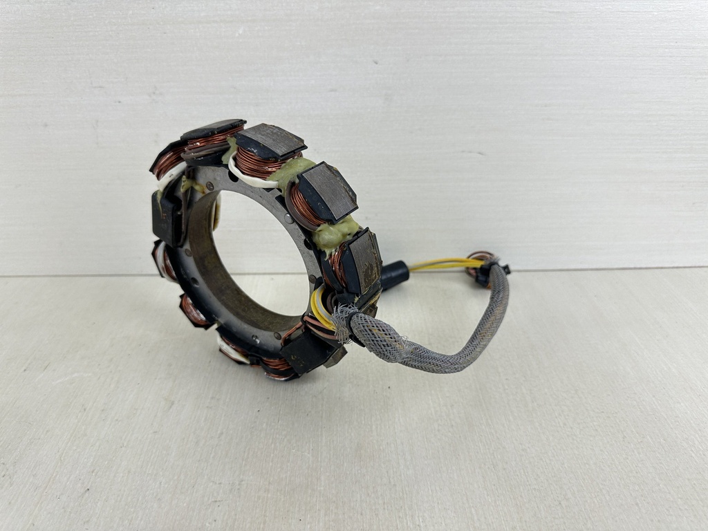 Johnson Evinrude 90 - 115 HP Outboard 2 Stroke Stator Assembly 0584849 0763760