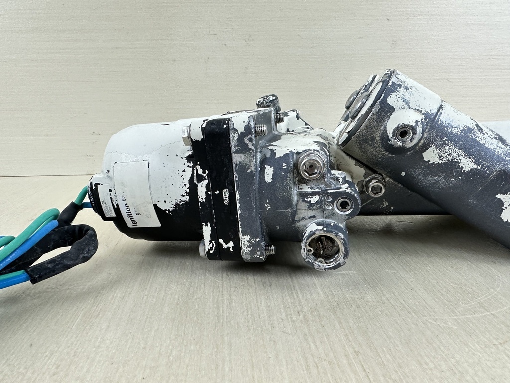 2001 Evinrude 250HP Ficht 2 Stroke Outboard Power Trim & Tilt Unit Assembly 