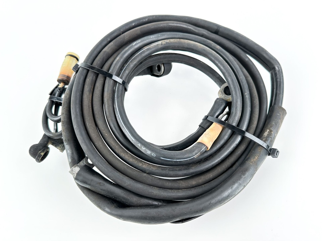 1997 Honda 90 HP 4 Stroke Outboard Battery Cables 32410-ZW1-000 OEM