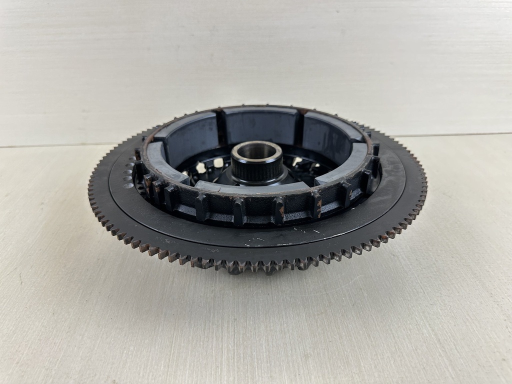 2001 Evinrude 250HP Ficht 2 Stroke Outboard Flywheel Assembly 0586653  