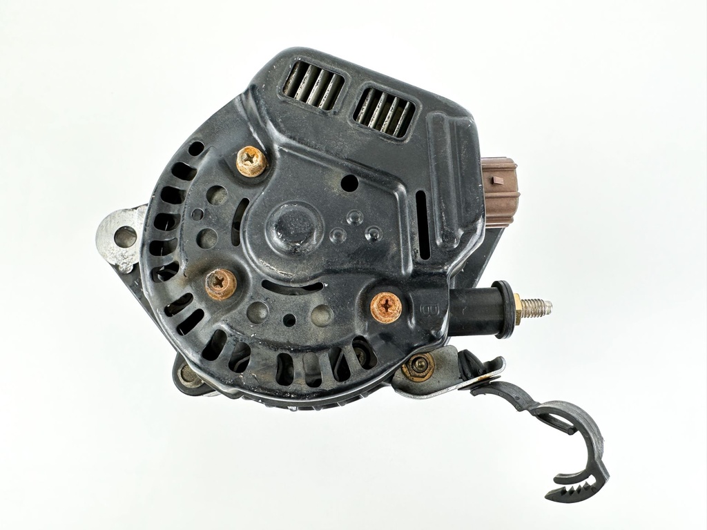 2001 Honda 130 HP 4 Stroke Outboard Alternator 31630-ZW5-003 OEM