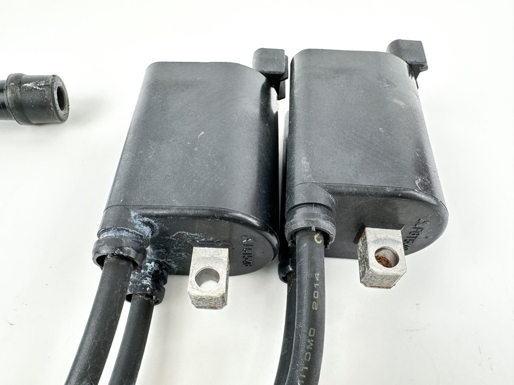 2003 Suzuki 70 HP 4 Stroke Outboard Ignition Coil Set 33420-99E00 OEM
