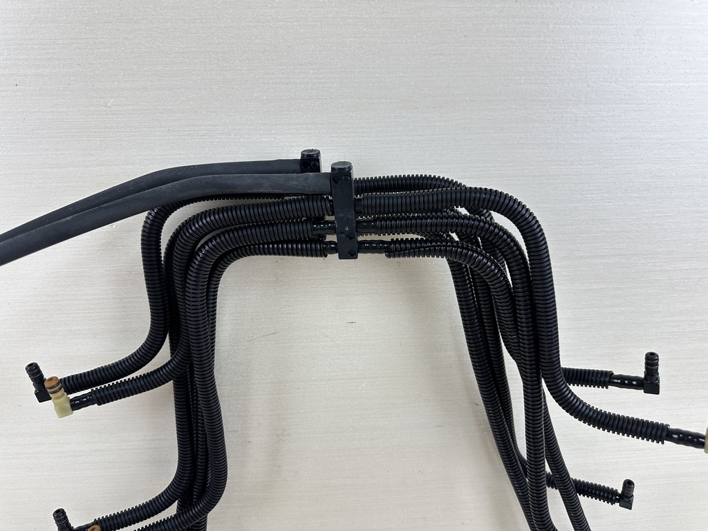 2001 Evinrude 250HP Ficht 2 Stroke Outboard Fuel Feed & Return Line Hose Assembly 5001275