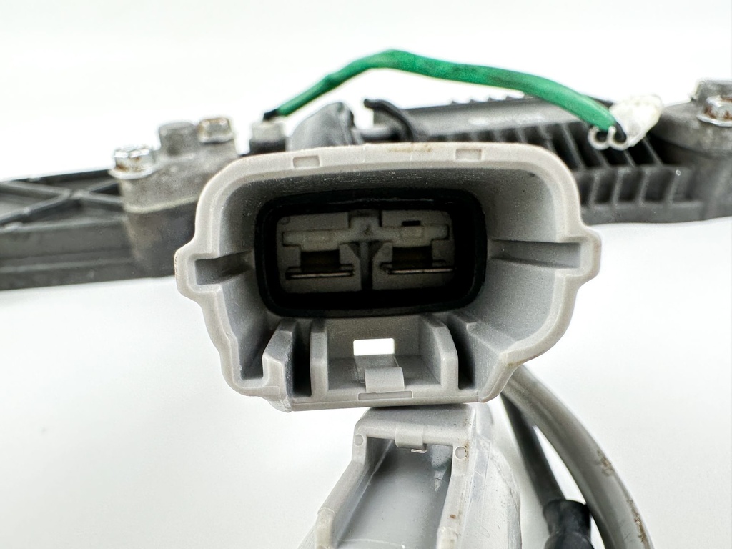 2003 Suzuki 70 HP 4 Stroke Outboard Rectifier & Regulator 32800-92E20 OEM