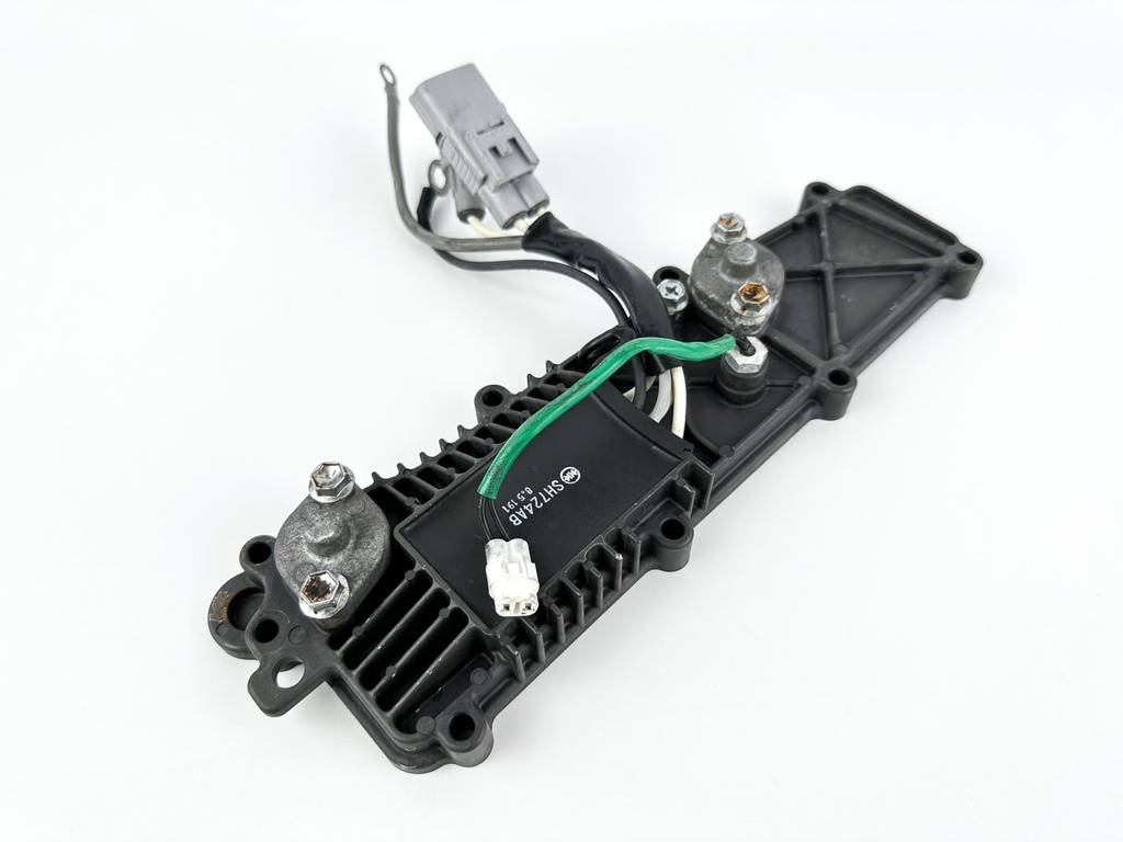 2003 Suzuki 70 HP 4 Stroke Outboard Rectifier & Regulator 32800-92E20 OEM