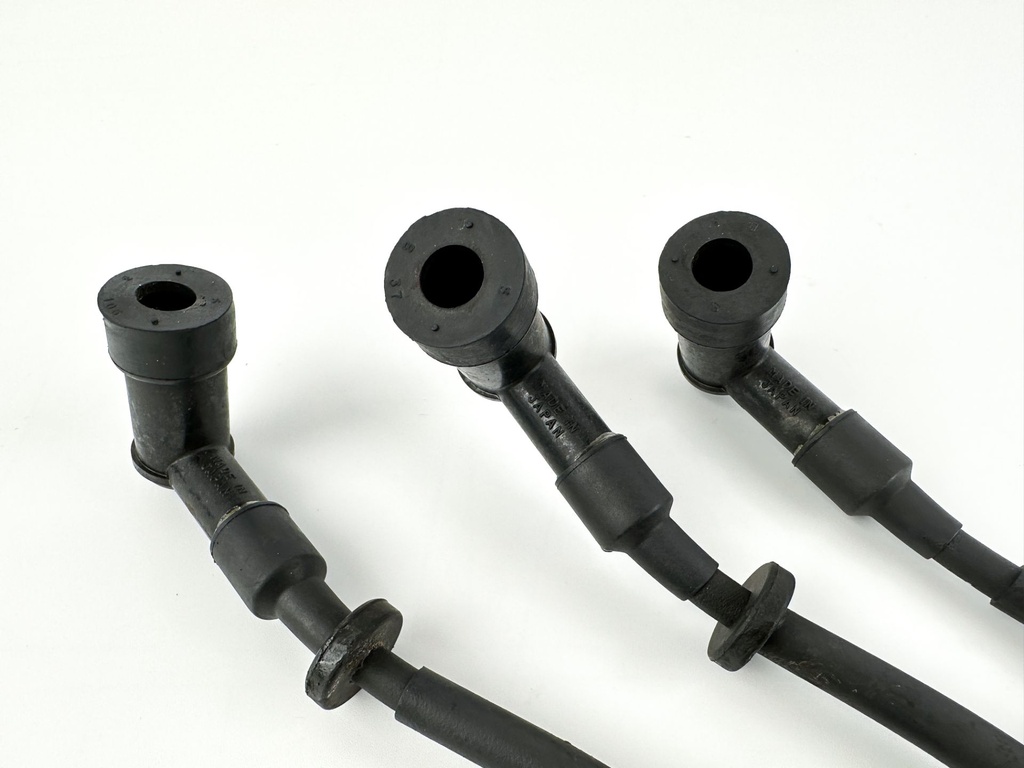 1996 Honda 40 HP 4 Stroke Outboard Ignition Coil Set 30511-ZV5-003 OEM