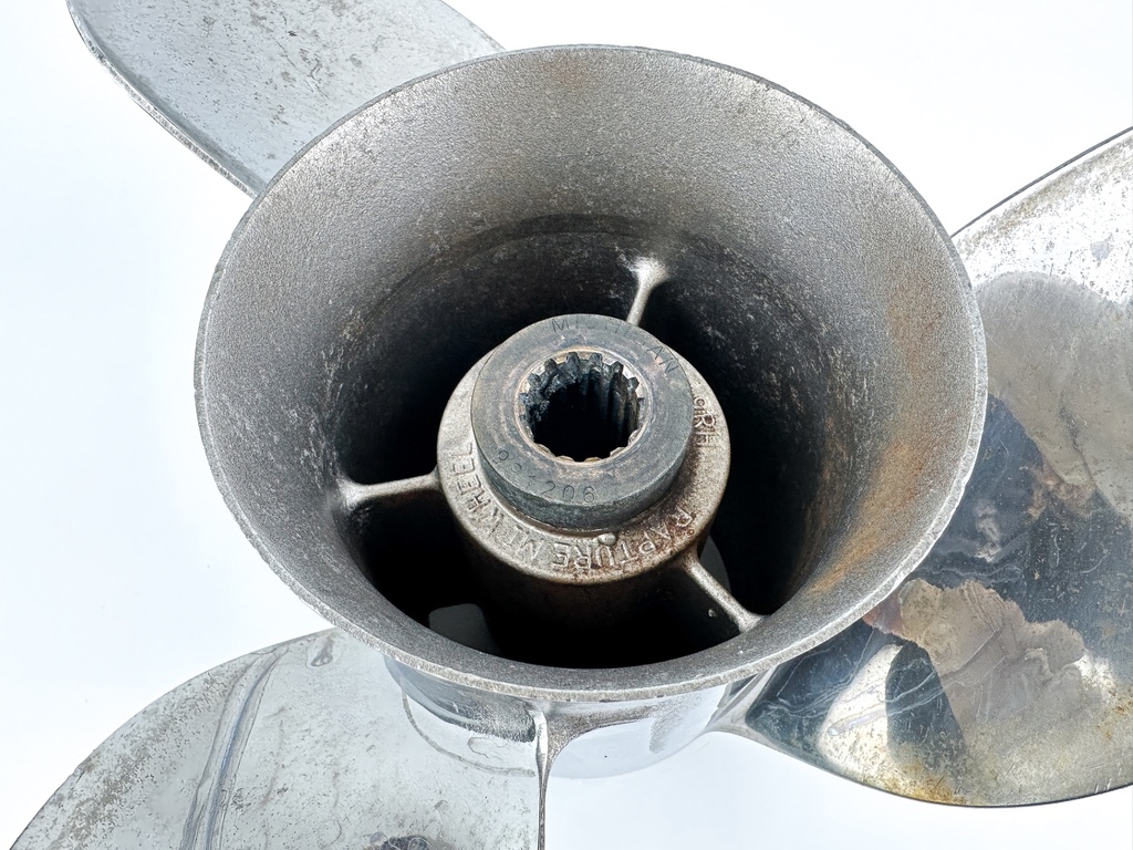 Mercury Rapture Stainless Steel 3 Blade Prop Propeller 14 1/4 X 19P RH Right Hand