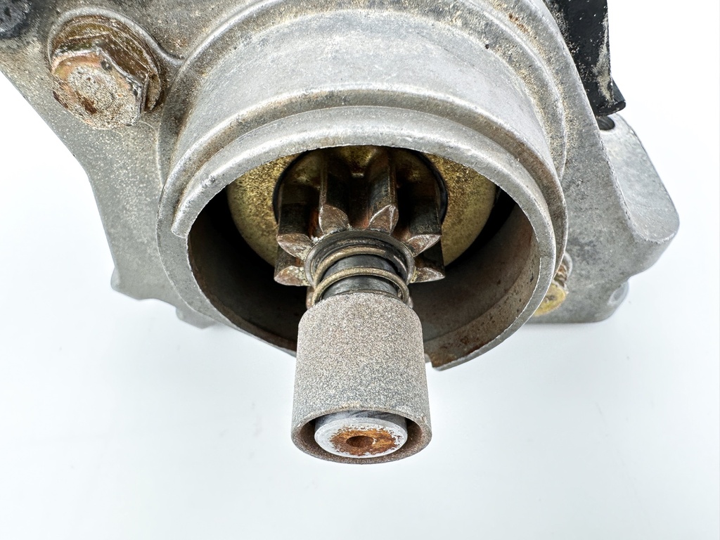 1999 Yamaha 250 HP 2 Stroke Outboard Starter Motor 61A-81800-01-00 OEM