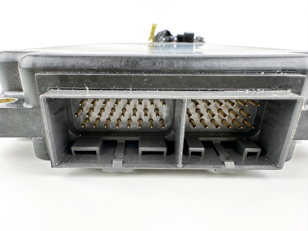 1999 Yamaha 250 HP 2 Stroke Outboard C.D.I CDI Assembly 65L-85540-01-00 OEM