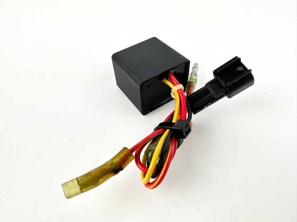 1999 Yamaha 250 HP 2 Stroke Outboard Relay Assembly 65L-81950-00-00 OEM